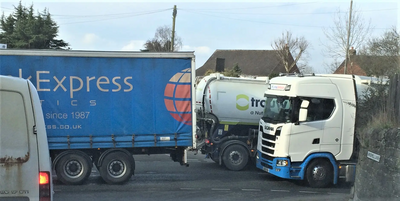 Image courtesy of Peter Dobbs Traffic congestion at top of Buxton Rd