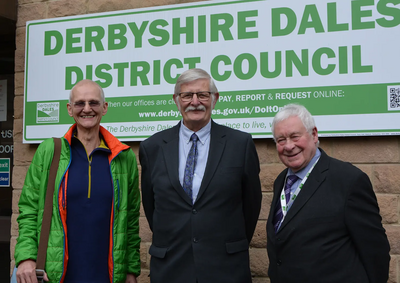Image courtesy of DDDC Cllrs Buttle Flitter and Slack outside Town Hall